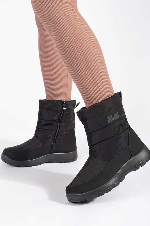 schZuarze Farbe komfortabel isolieren... schZuarze Farbe komfortabel isolieren...