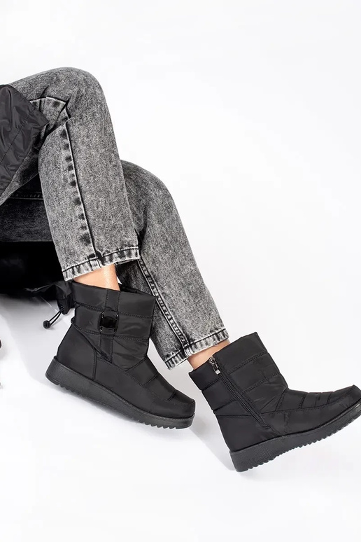 schZuarze Farbe komfortabel... schZuarze Farbe komfortabel...