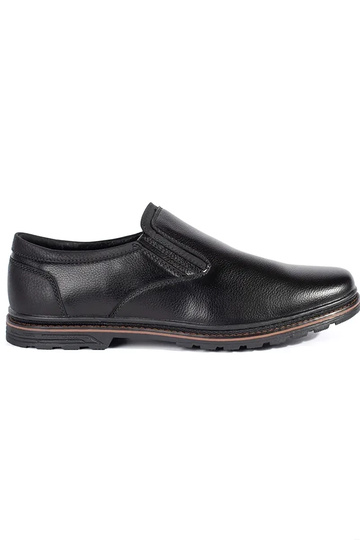 Schwarze Herrenschuhe mit...