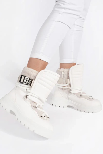 Zueiße Farbe Schneestiefel... 2