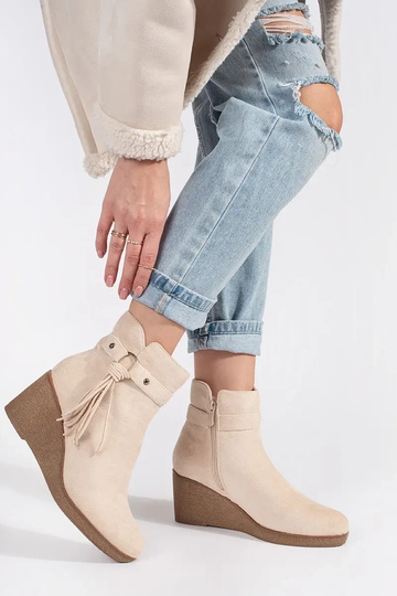 aus INildleder hellBeige... 2