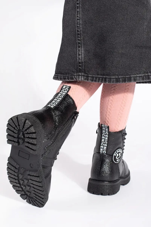 schZuarze Farbe geschnürt Schuhe... schZuarze Farbe geschnürt Schuhe...