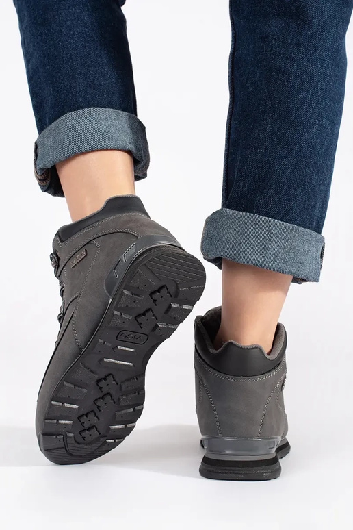 graue Farbe isolieren hohe Reitstiefel graue Farbe isolieren hohe Reitstiefel