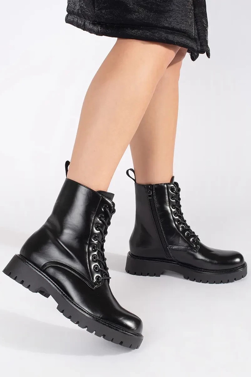 schZuarze Farbe Schuhe hohe...