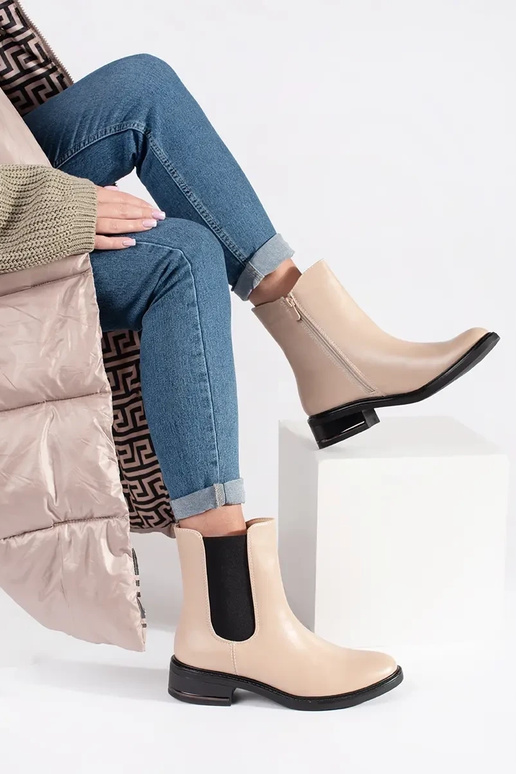 Elfenbeinfarbene Chelsea-Stiefel mit...