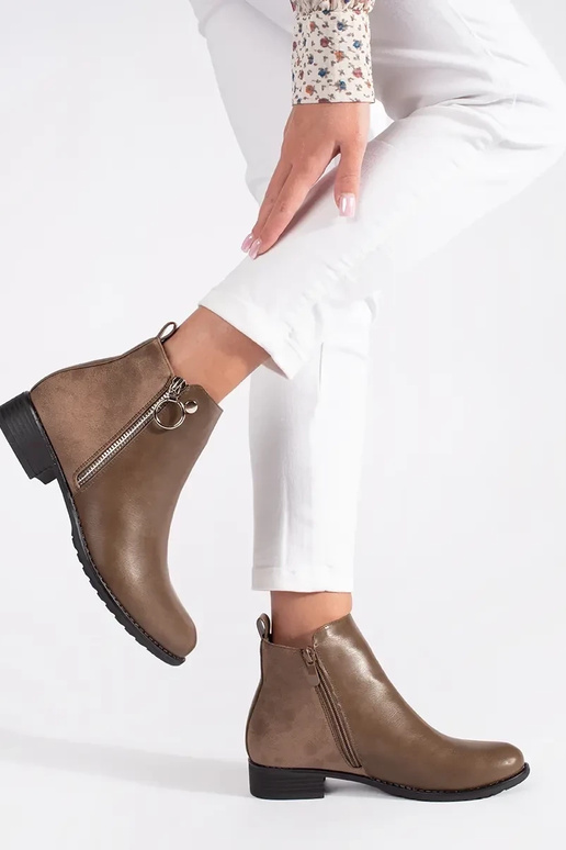 Braune Ballerinas mit Schnalle