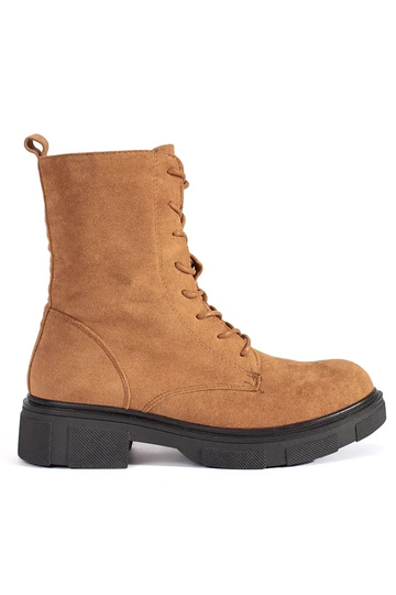 Braune isolierte Stiefel