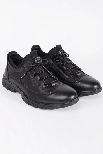 Schwarze flache Sportschuhe 2