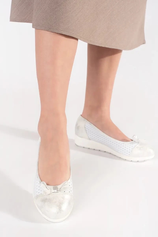 Goldene Mokassins aus Wildleder mit...