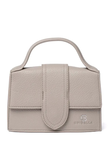 Graue kleine Tasche mit Griff