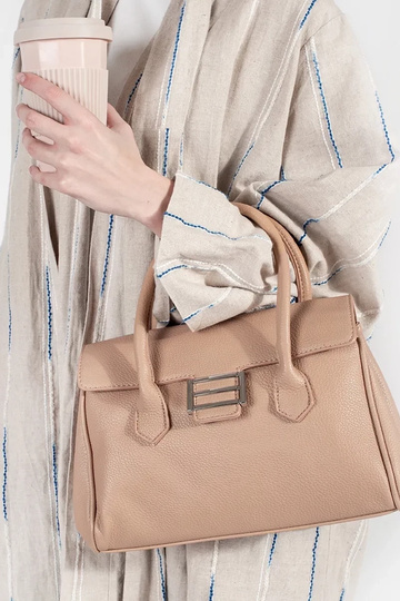 Helle Sandfarben... 2