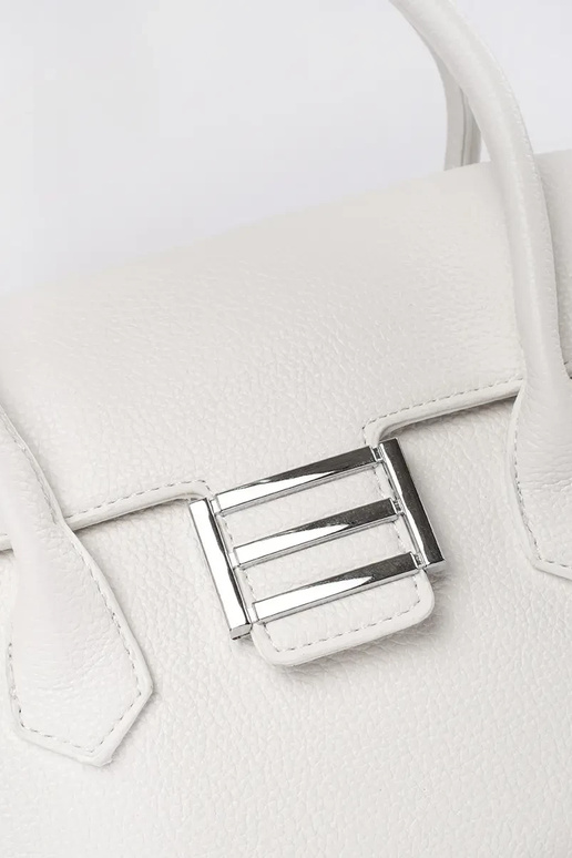 Graue Damenhandtasche mit Riemen Graue Damenhandtasche mit Riemen