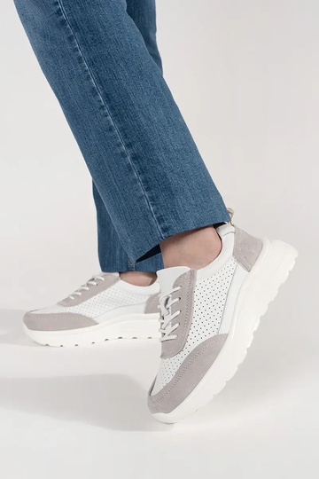 Žemas su raišteliais... 2