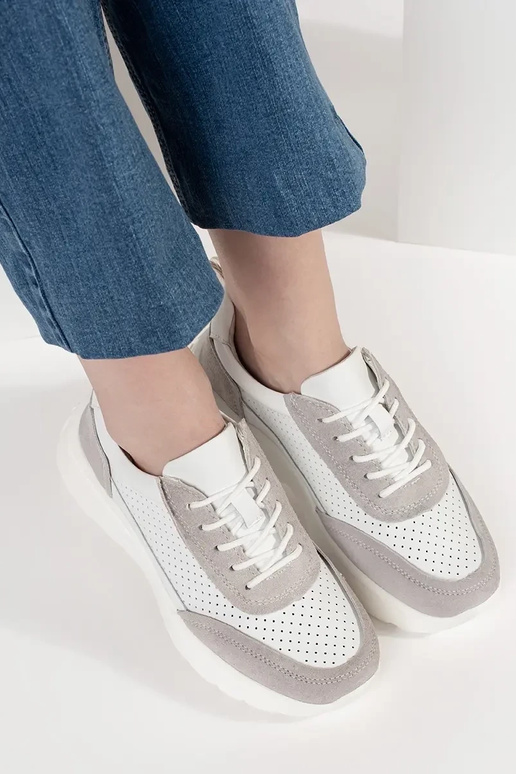 Žemas su raišteliais Sportbačiai Big... Žemas su raišteliais Sportbačiai Big...