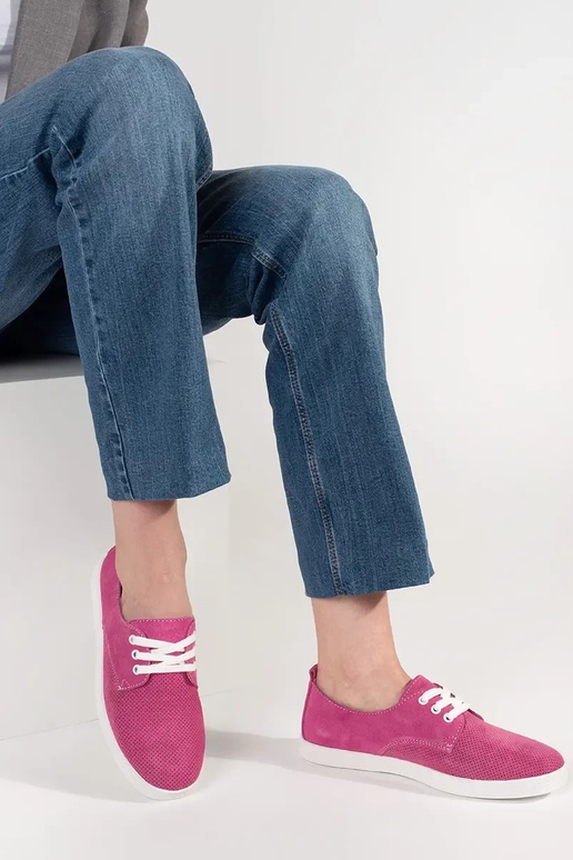 Rosa Ajour-Schuhe aus Naturleder Rosa Ajour-Schuhe aus Naturleder