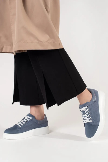 Blaue Leder Sneakers auf... 2