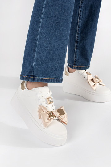 Weiß-goldene Sneakers mit... 2
