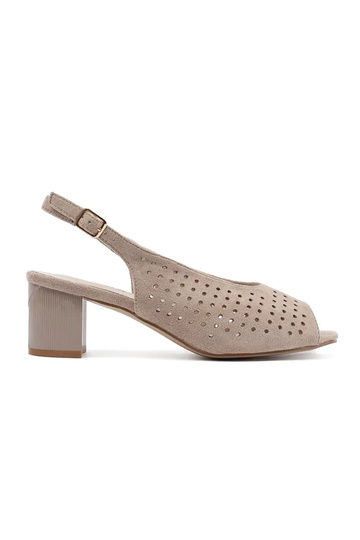 Sandalen mit Absatz in...