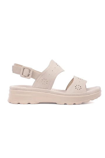 Elfenbeinfarbene Sandalen...