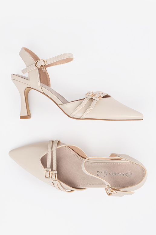 Hochhackige Schuhe in Elfenbeinfarbe Hochhackige Schuhe in Elfenbeinfarbe