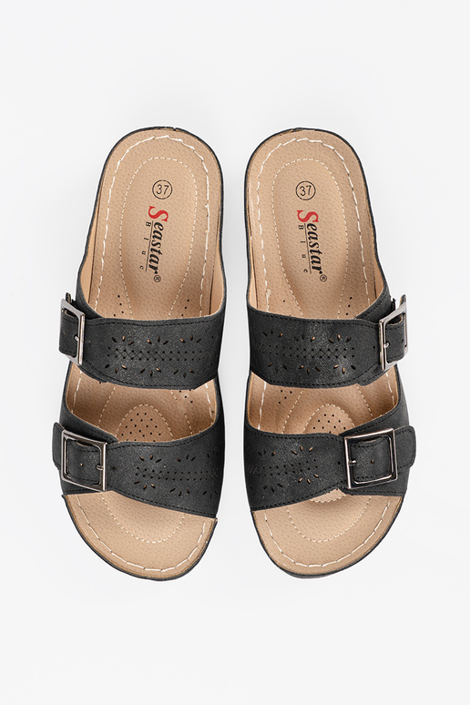 Sandaletten auf niedriger Plattform...