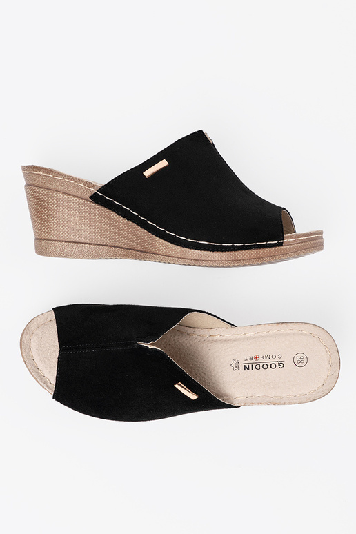 Damen Pantoletten mit Plateau in Schwarz Damen Pantoletten mit Plateau in Schwarz