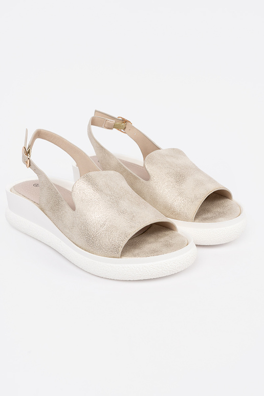 Bequeme Sandalen für Damen in Goldfarbe Bequeme Sandalen für Damen in Goldfarbe