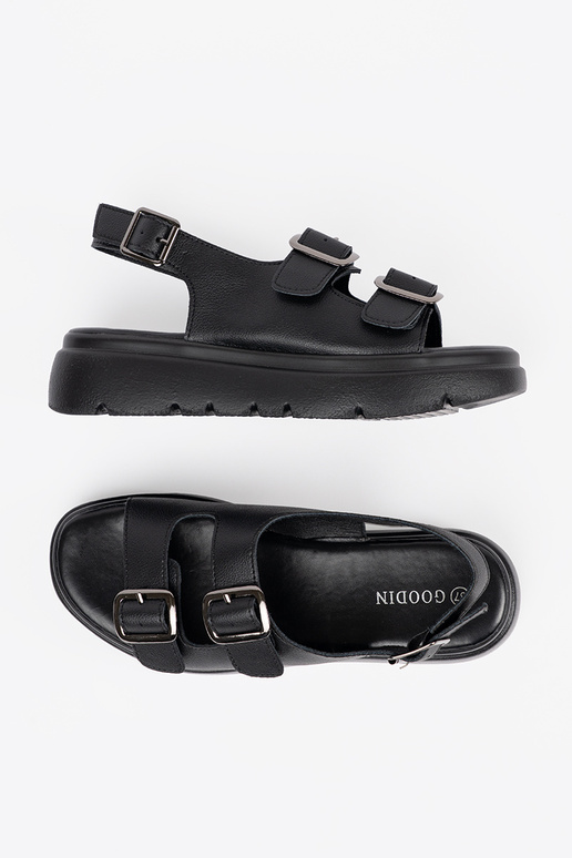 Schwarze Klassik-Sandalen mit... Schwarze Klassik-Sandalen mit...