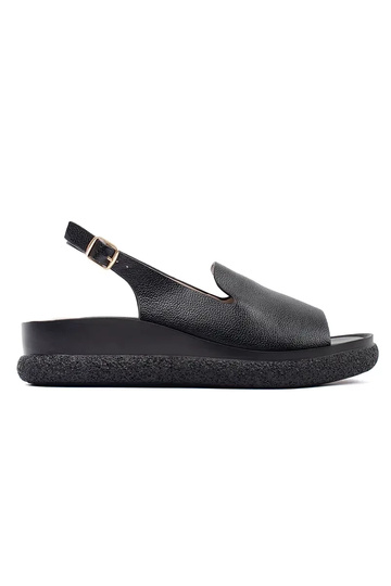 schwarze bequeme Sandalen...