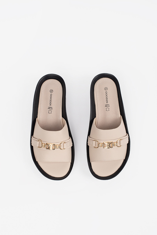 sandfarbene Slipper für Damen mit Kette sandfarbene Slipper für Damen mit Kette