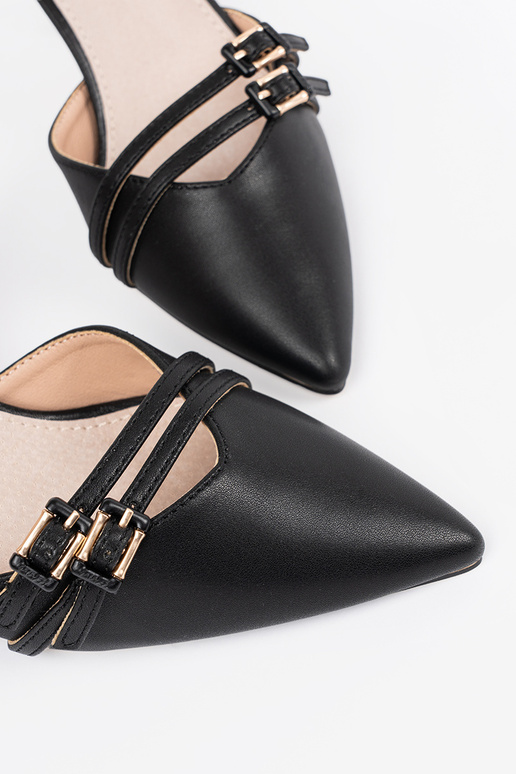 Hochhackige Schuhe in schwarzer Farbe