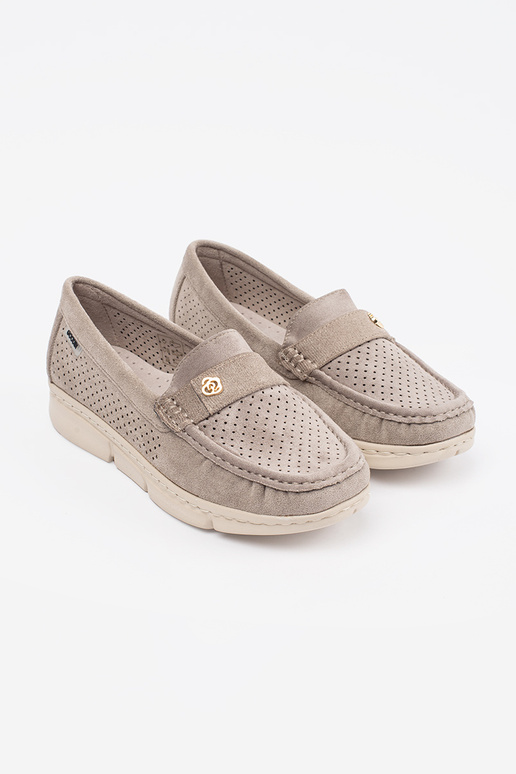 Sandfarbene Mokassins