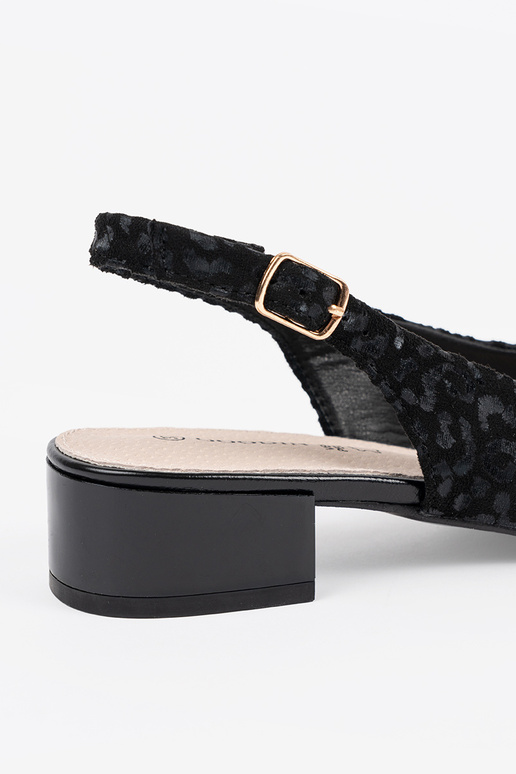 Schwarze Sandalen mit niedrigem...