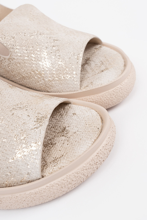 Bequeme Sandalen für Damen in Sandfarbe