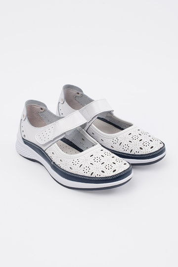 Blaue und weiße... 2