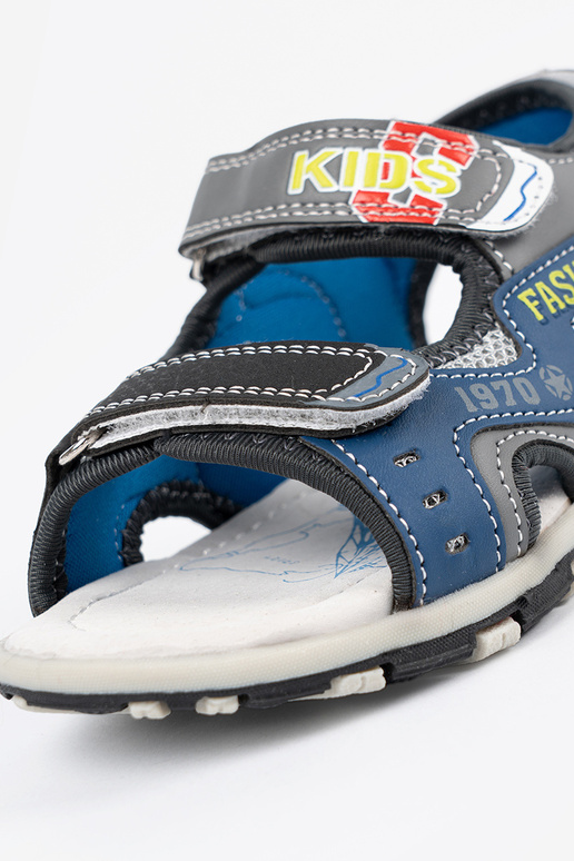Blaue Jungen Sandalen