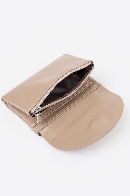 Helle sandfarbene Damenbörse Helle sandfarbene Damenbörse