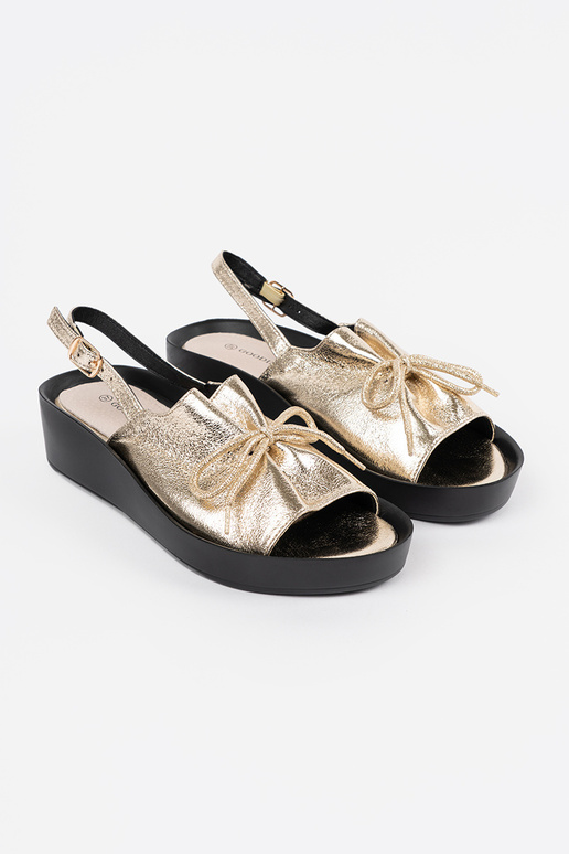 Goldfarbene Damen-Sandalen auf...