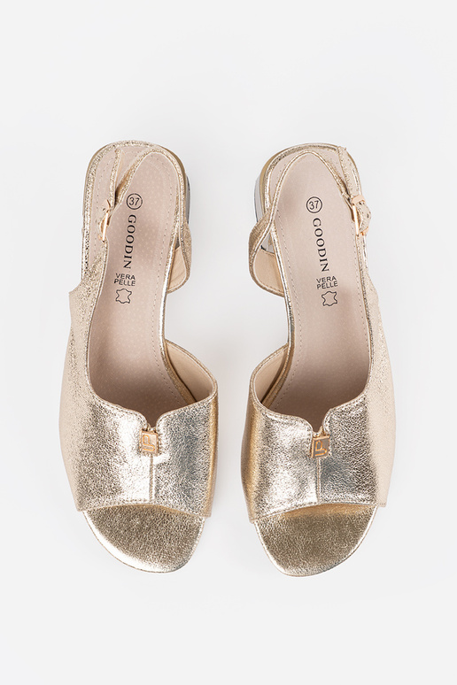 Goldene Wildleder-Damen-Sandalen auf... Goldene Wildleder-Damen-Sandalen auf...