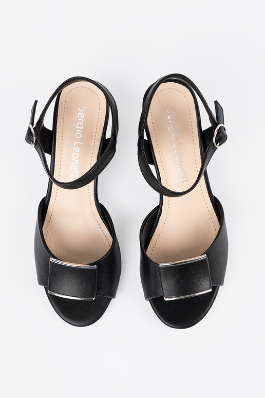 Damen High Heels mit offenem... Damen High Heels mit offenem...