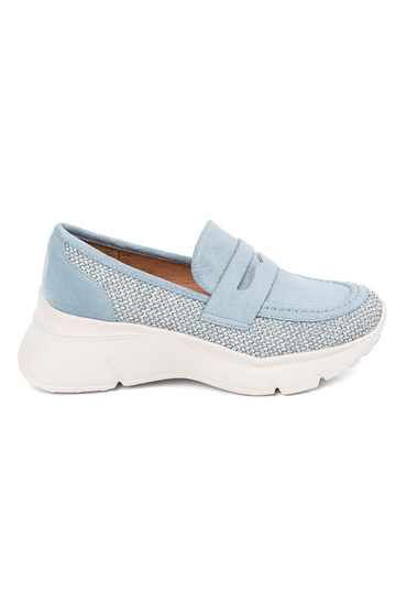 blaue Farbe Halbschuhe auf...