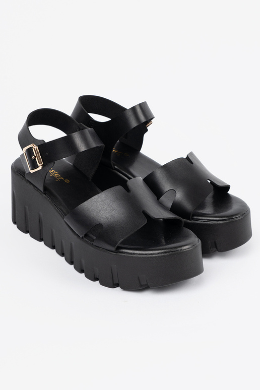 Schwarze Schuhe mit hoher Plattform Schwarze Schuhe mit hoher Plattform