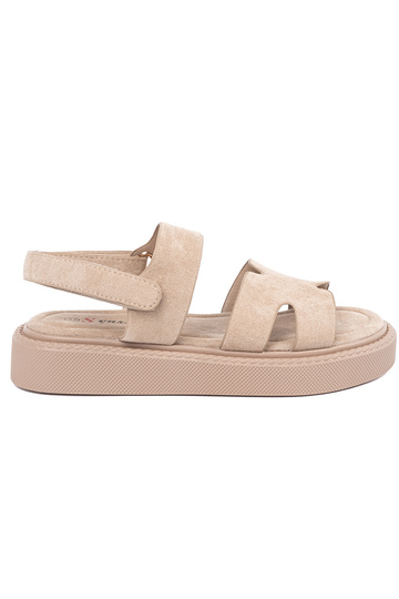 Sandfarbene Schuhe mit...