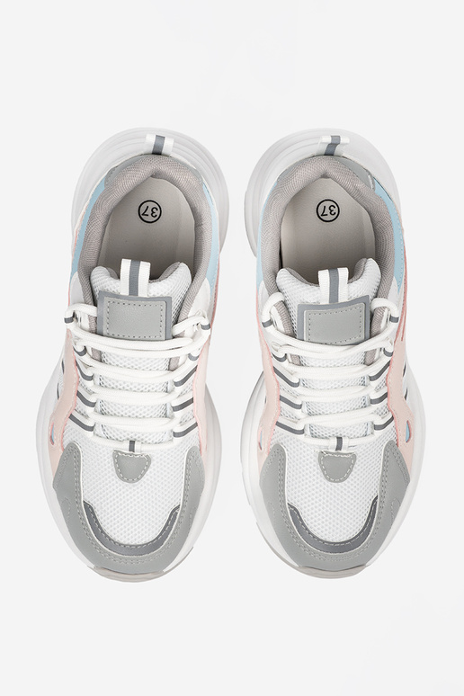 Pastellfarbene sportliche Schuhe für... Pastellfarbene sportliche Schuhe für...