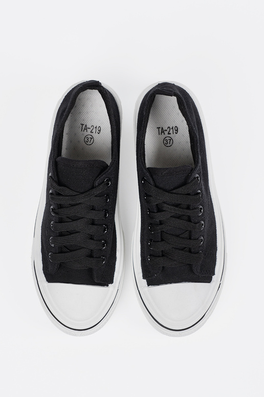 Schwarze Damen Schuhe mit weißer Sohle Schwarze Damen Schuhe mit weißer Sohle