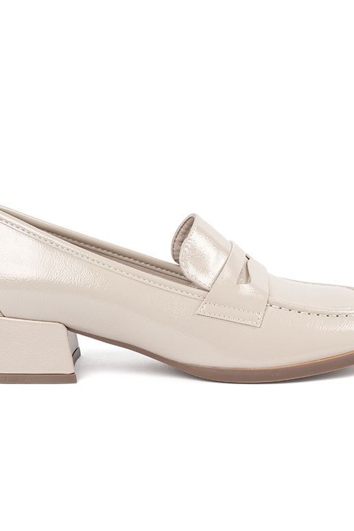 Helle sandfarbene Damen Schuhe im...