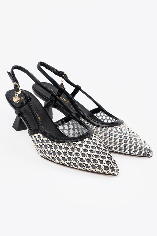 Absatzschuhe mit Lochmuster auf...