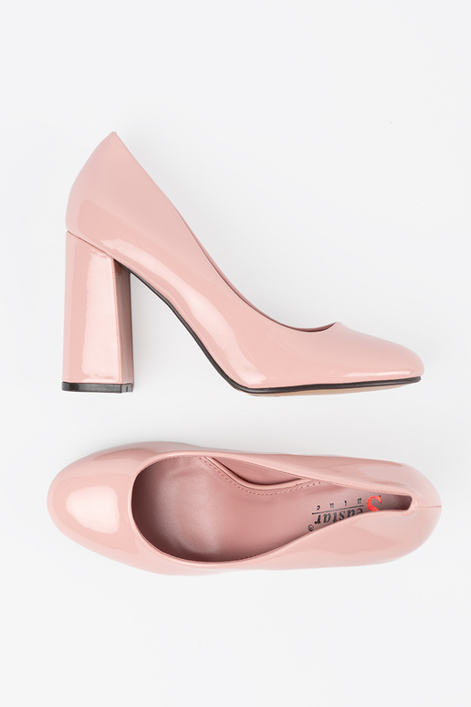 Rosa lackierte High Heels