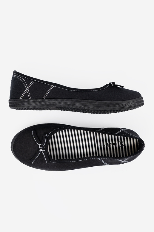Schwarze Stoff Ballerinas mit Schleife Schwarze Stoff Ballerinas mit Schleife