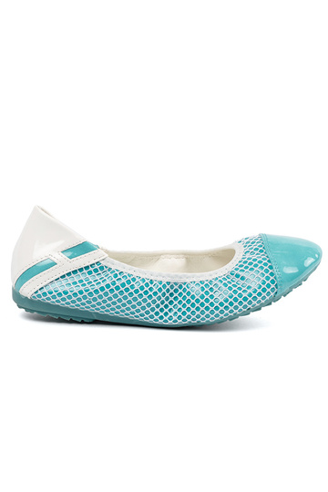 Blaue Ballerinas mit weißem...
